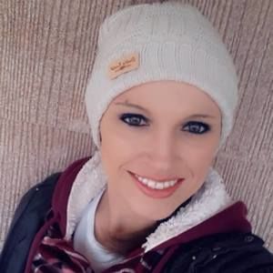 Meet your Posher, Whitney